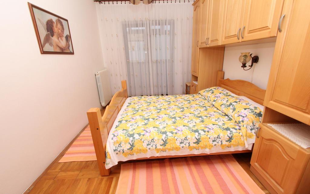 Apartments Maruchita Rovinj Bagian luar foto