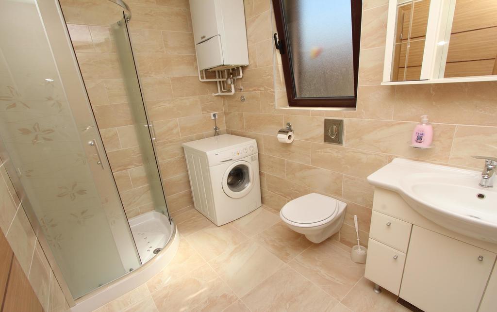 Apartments Maruchita Rovinj Bagian luar foto